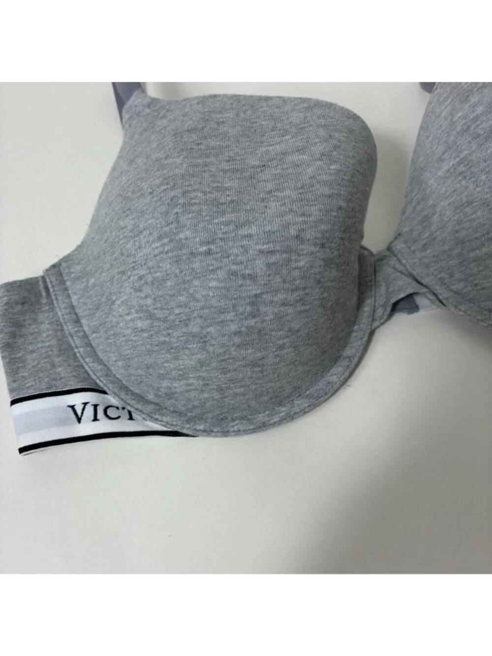 Victoria’s Secret Lightly Lined Demi Bra Gray 36D Logo Band T-Shirt